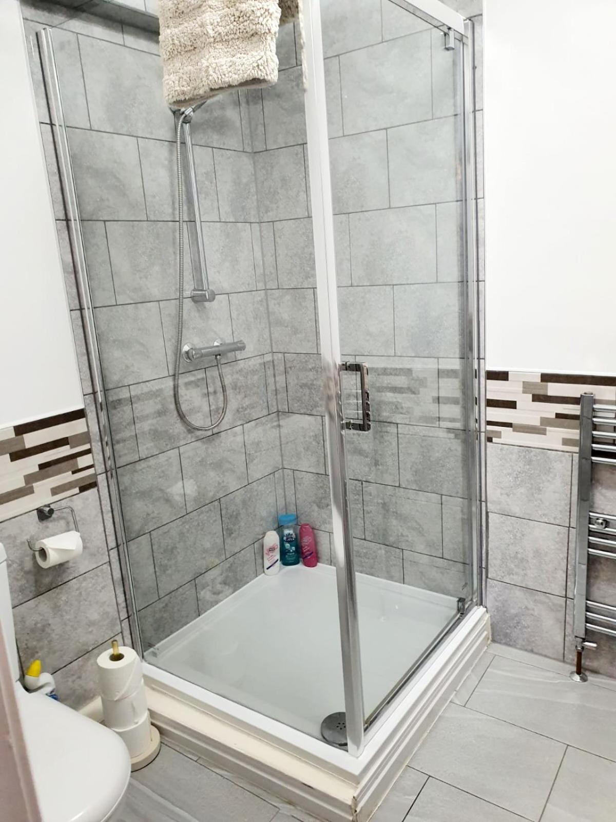 Cosy Studio With Kitchenette And Private Bathroom - 15Mins To Central London! Exterior photo